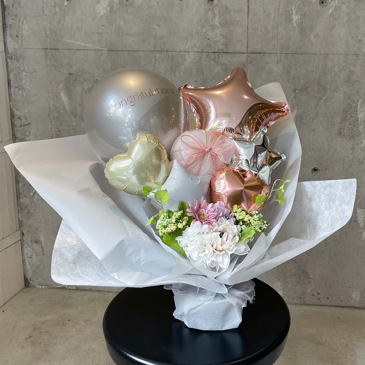 Fascinate Balloon Gift - Table top type - ファッシネイトバルーンギフト - チャビーバルーン 大阪 名古屋  滋賀にあるおしゃれなバルーン電報 バルーン装飾 バルーンギフトのことならチャビーバルーン