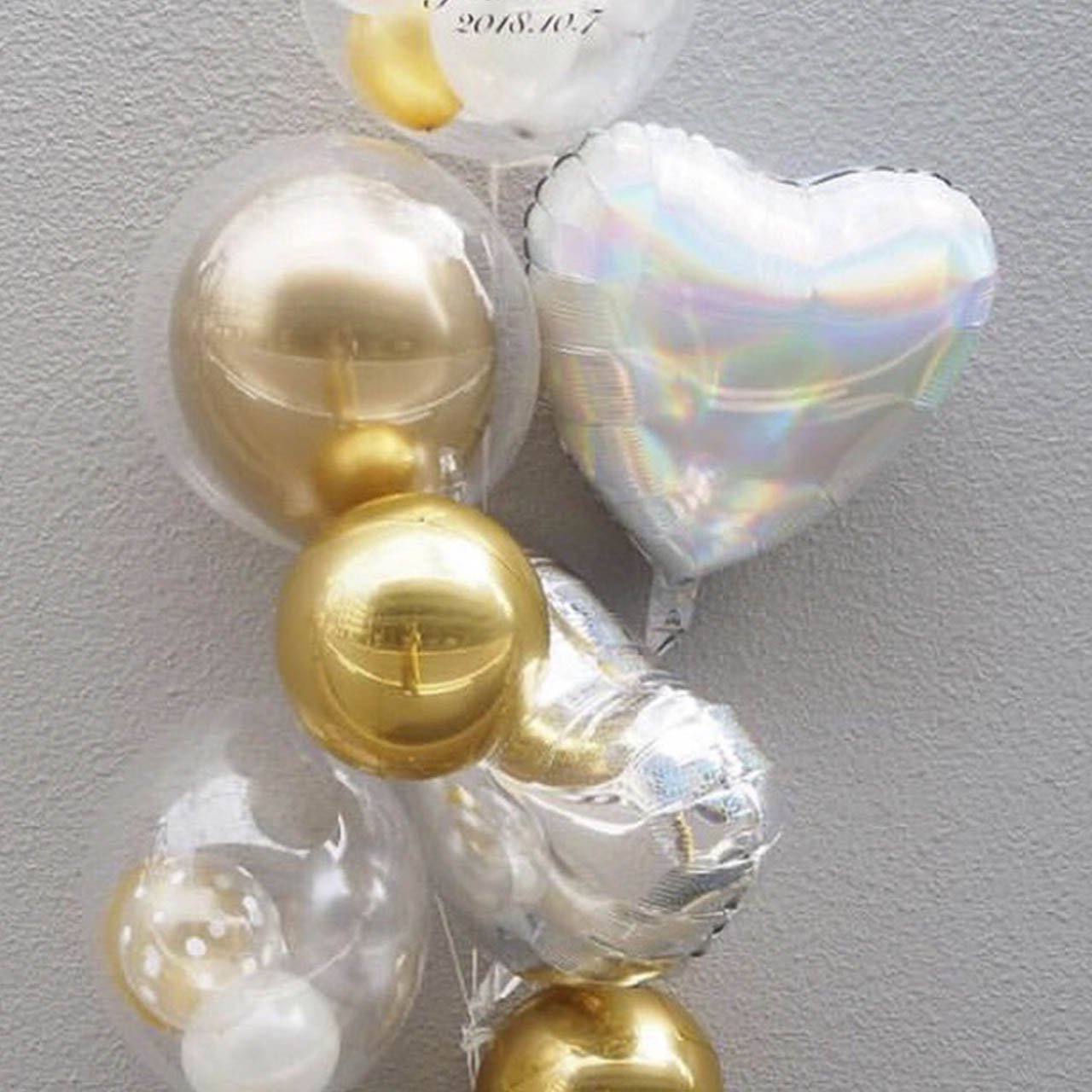 Luxury Gold Float Balloon - Float type - ラグジュアリーゴールドヘリウムバルーンギフト - チャビーバルーン  大阪 名古屋 滋賀にあるおしゃれなバルーン電報 バルーン装飾 バルーンギフトのことならチャビーバルーン