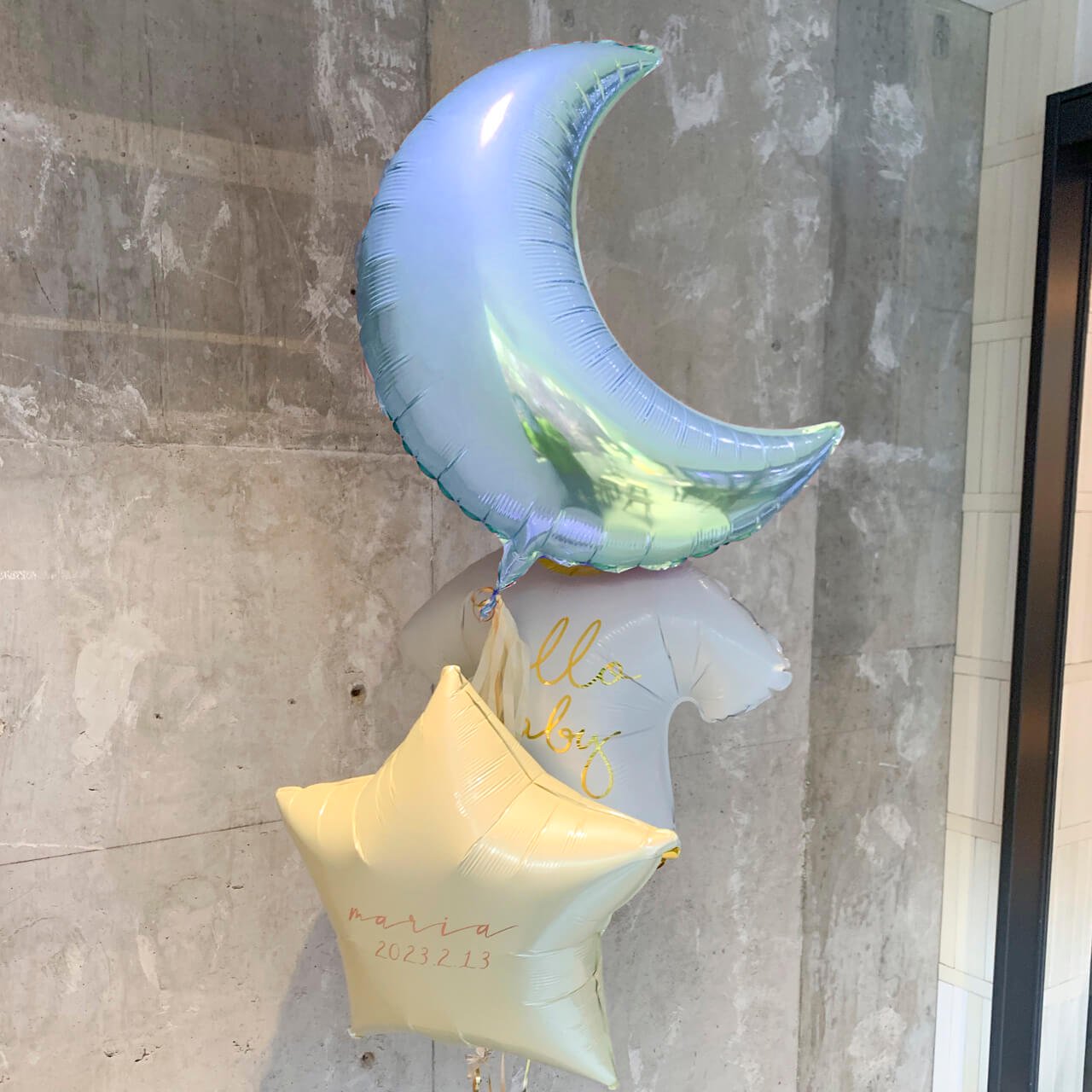 Moon Baby blue Float Balloon - Float type - ムーンベイビーブルーヘリウムバルーンギフト -  チャビーバルーン 大阪 名古屋 滋賀にあるおしゃれなバルーン電報 バルーン装飾 バルーンギフトのことならチャビーバルーン