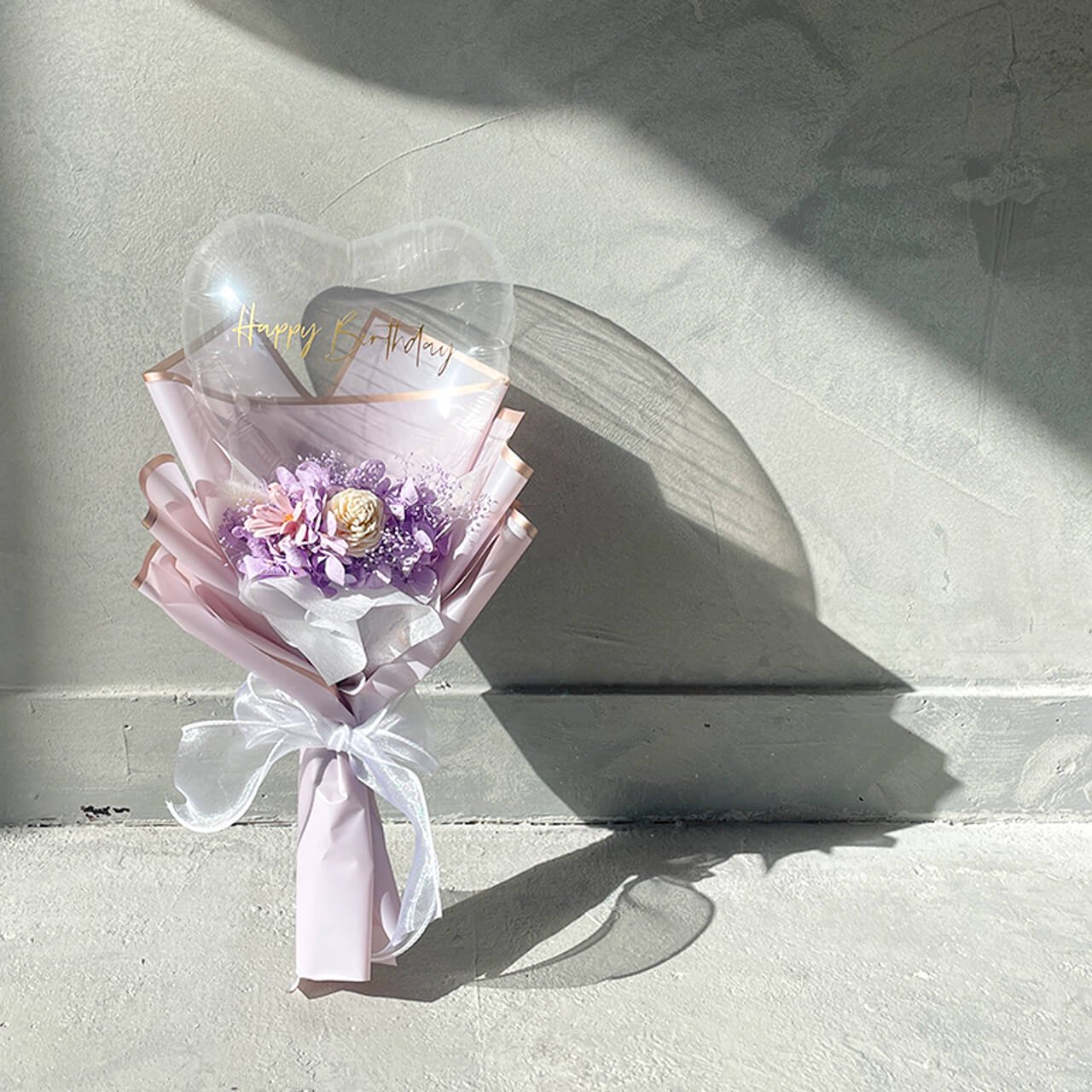 Charis Bouquet Purple - フラワーバルーンブーケ - 各種お祝いや卒業や入学のお祝いにギフトバルーン - チャビーバルーン 大阪  名古屋 滋賀にあるおしゃれなバルーン電報 バルーン装飾 バルーンギフトのことならチャビーバルーン