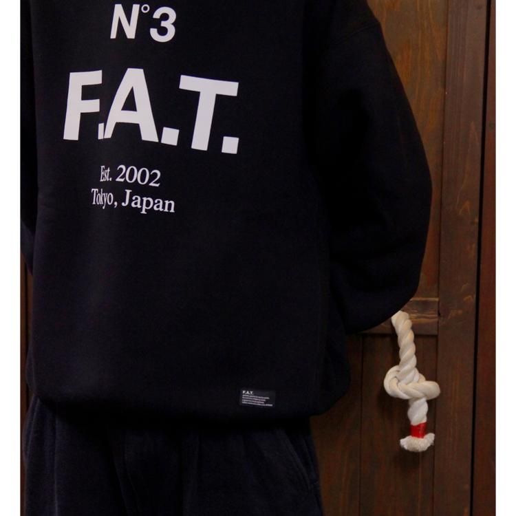 FAT（エフ・エー・ティー）No.3 | スウェットシャツ | フロント