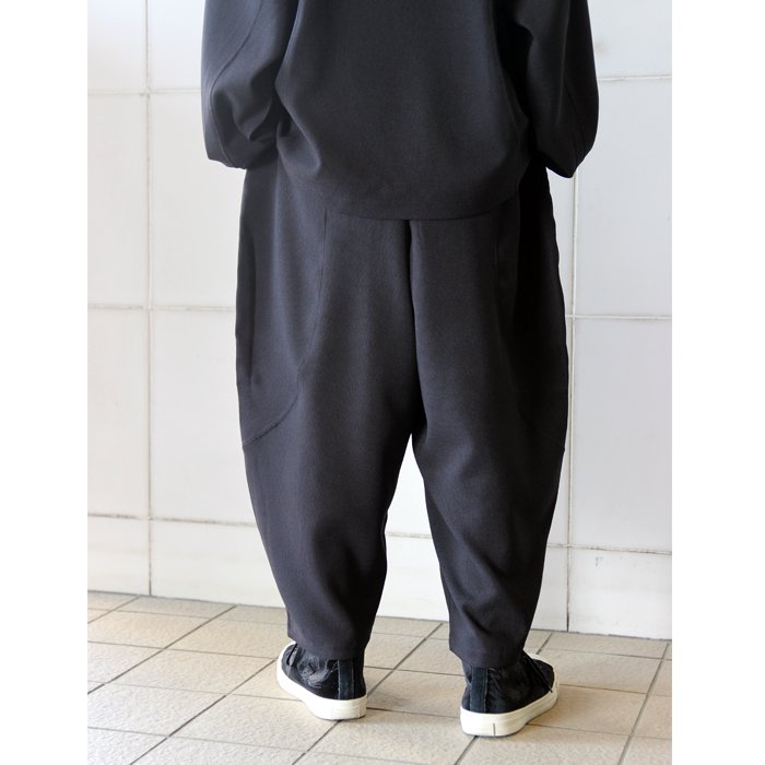 TIGHTBOOTH（タイトブース）PIN HEAD CROPPED PANTS (Black) の公式 ...