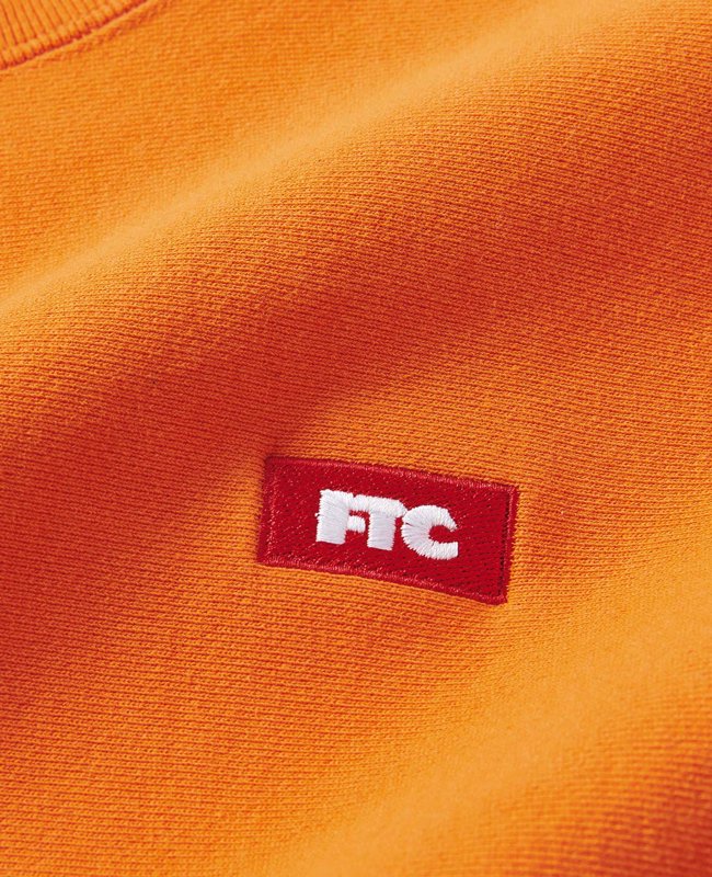 FTC（エフティーシー）SMALL BOX LOGO CREW NECK の通販サイト - birnest