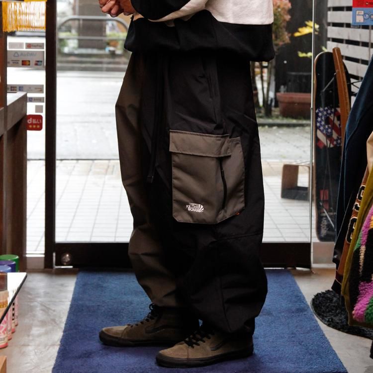 TIGHTBOOTH × KILLER BONG / CYBORG BALLOON CARGO PANTS | 通販 TIGHTBOOTH × KILLER BONG / CYBORG BALLOON CARGO PANTS | 通販