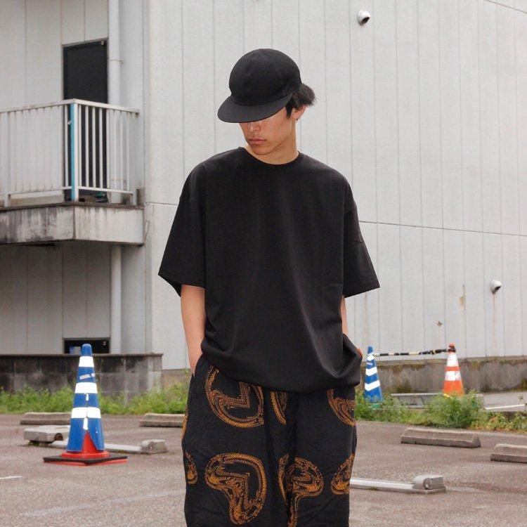 TIGHTBOOTH（タイトブース）JING T-SHIRT | エコ素材で作られた