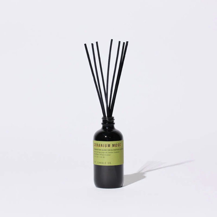 P.F.CandleP.FɥGeranium Moss - Alchemy Reed Diffuser