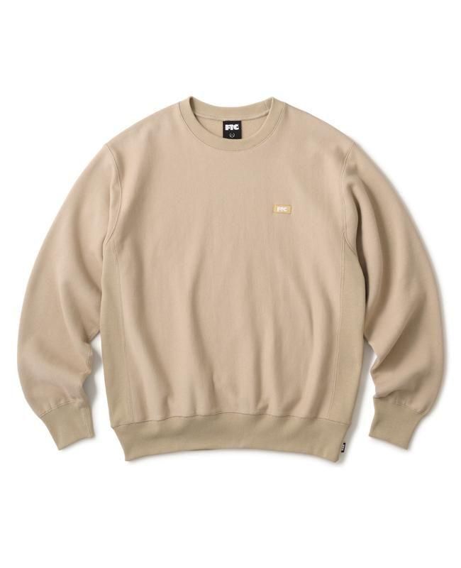 <img class='new_mark_img1' src='https://img.shop-pro.jp/img/new/icons5.gif' style='border:none;display:inline;margin:0px;padding:0px;width:auto;' />FTC / SMALL BOX LOGO CREW NECK