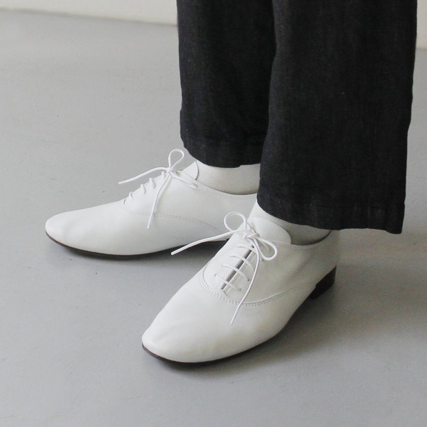 Repetto Oxford shoe Zizi Smooth WHITEの通販。- AIDA ONLINE STORE