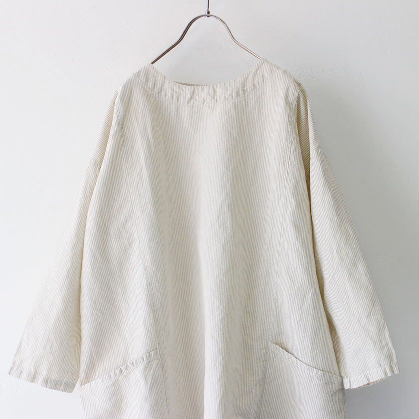 【SALE30%OFF!】NATURAL LAUNDRY コットンリネンダンガリー パネルチュニック<img class='new_mark_img2' src='https://img.shop-pro.jp/img/new/icons20.gif' style='border:none;display:inline;margin:0px;padding:0px;width:auto;' />