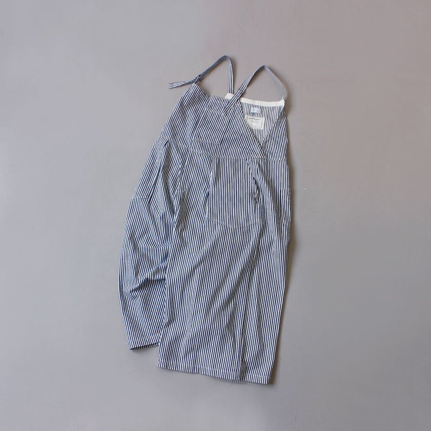【SALE30%OFF!】NATURAL LAUNDRY 8oz デニムサロペット<img class='new_mark_img2' src='https://img.shop-pro.jp/img/new/icons20.gif' style='border:none;display:inline;margin:0px;padding:0px;width:auto;' />