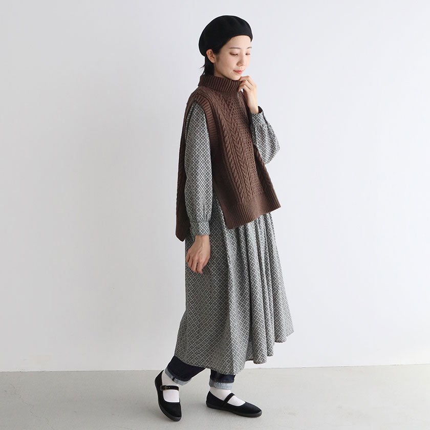 SALE20%OFF!maison de soil MINI PINTUCK BANDED COLLAR SHIRT DRESS<img class='new_mark_img2' src='https://img.shop-pro.jp/img/new/icons20.gif' style='border:none;display:inline;margin:0px;padding:0px;width:auto;' />