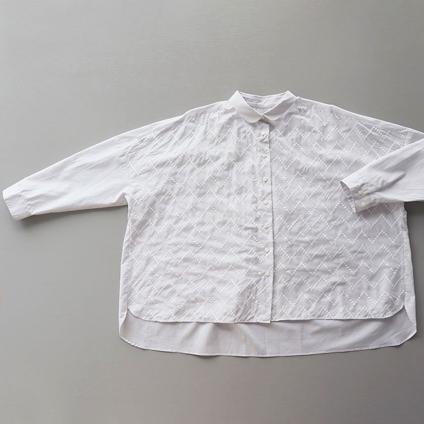 STAMP AND DIARY  ビッグシルエット刺繍ドット5分袖　シャツ