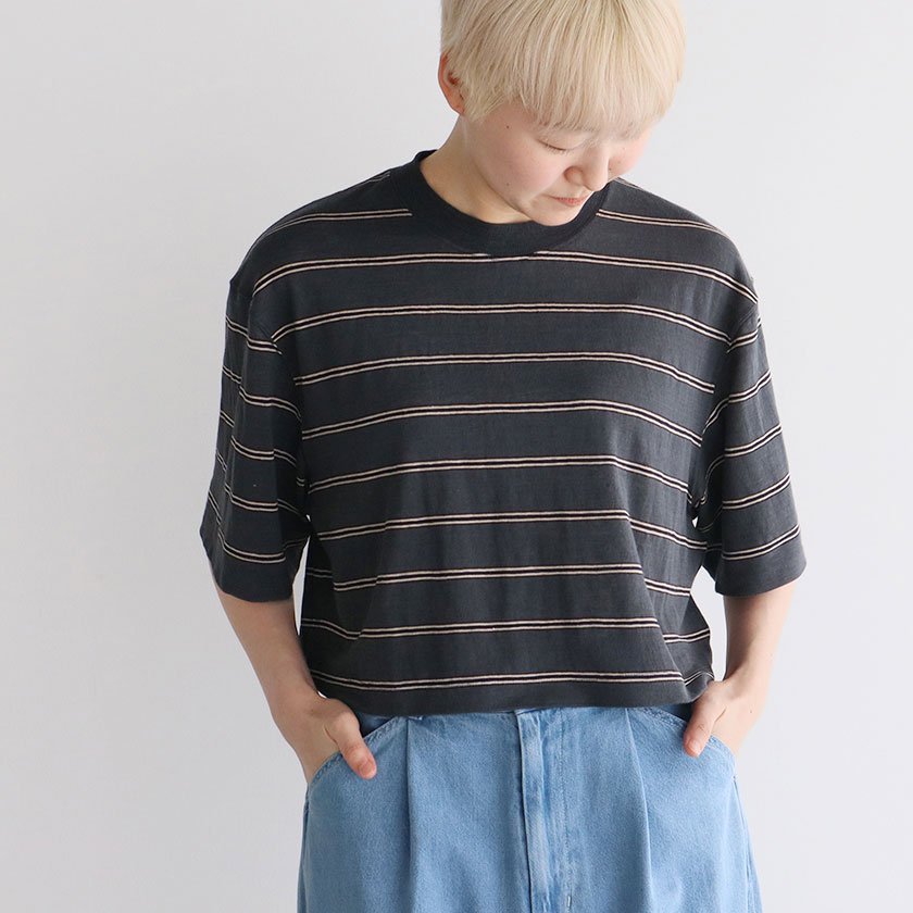 <img class='new_mark_img1' src='https://img.shop-pro.jp/img/new/icons14.gif' style='border:none;display:inline;margin:0px;padding:0px;width:auto;' />unfil hemp striped jersey cropped tee