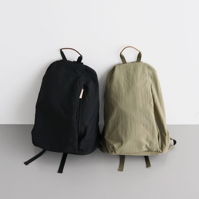 EARTHMADE LIGHT NYLON RUCK