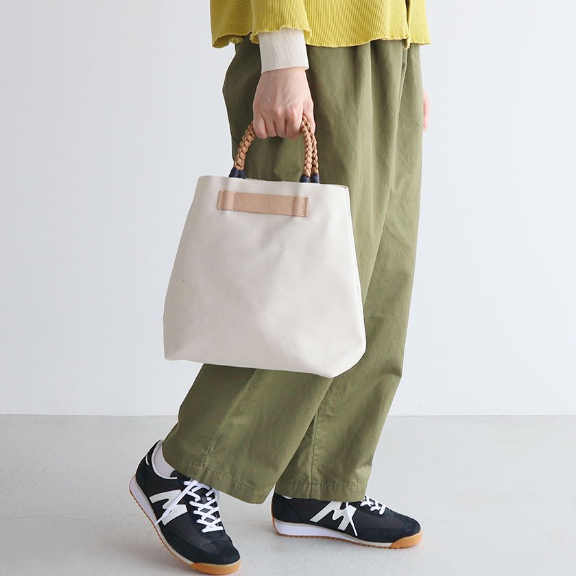 HAIDA NANUK Paraffin Canvas Bag