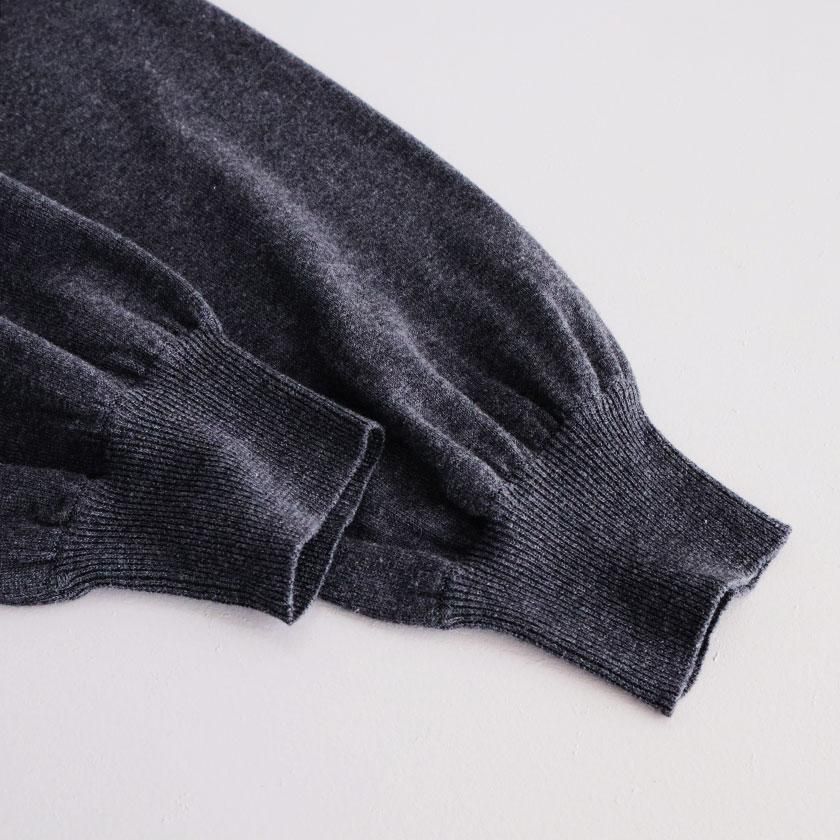 新品未使用 オブリ リップ刺繍リブニット ブラック tumugu: ランダムリブニット 刺繍プルオーバー の通販。- AIDA