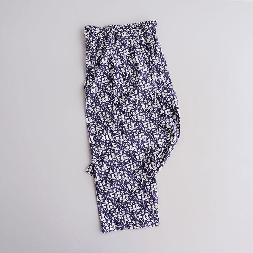 新品　T.yamaiparis リバティ柄　サイドライン パンツ　1 新品 T.yamaiparis リバティ柄 サイドライン パンツ 1 パンツ
