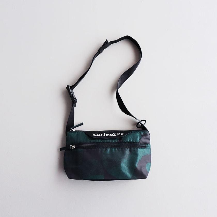 <img class='new_mark_img1' src='https://img.shop-pro.jp/img/new/icons14.gif' style='border:none;display:inline;margin:0px;padding:0px;width:auto;' />marimekko Neat Crossbody Unikko S Хå