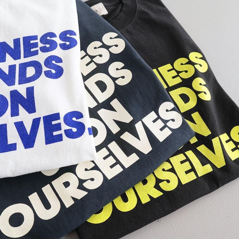 <img class='new_mark_img1' src='https://img.shop-pro.jp/img/new/icons14.gif' style='border:none;display:inline;margin:0px;padding:0px;width:auto;' />bibmilk Relax fit Tee HAPPINESS