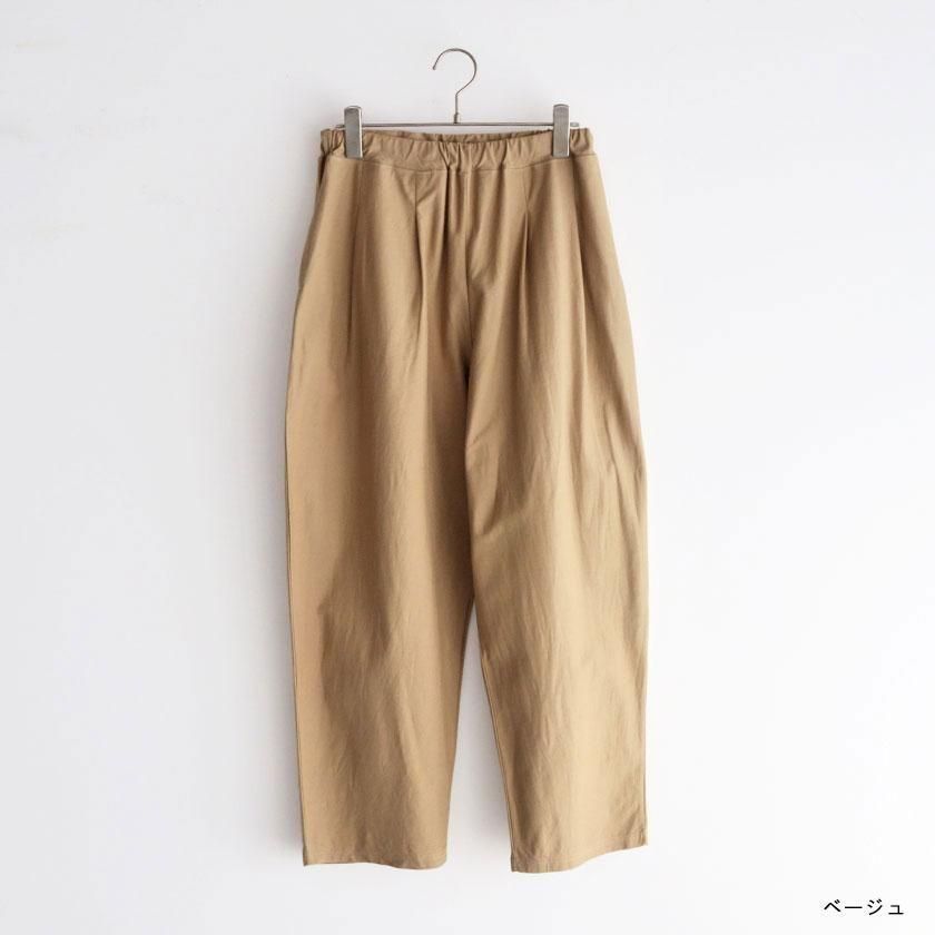 NATURAL LAUNDRY コンパクトツイル タックテーパードパンツ の