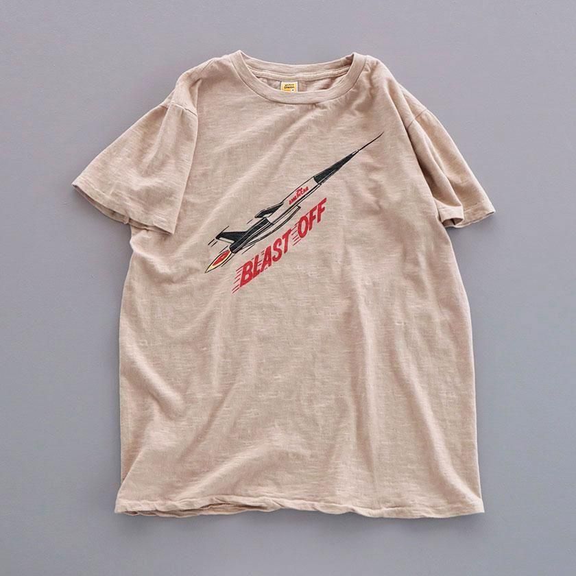 <img class='new_mark_img1' src='https://img.shop-pro.jp/img/new/icons14.gif' style='border:none;display:inline;margin:0px;padding:0px;width:auto;' />Velva Sheen Print Tee BRAST OFF