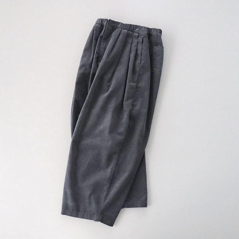 grin 18Wコーデュロイ タックラインパンツ の通販。- AIDA ONLINE