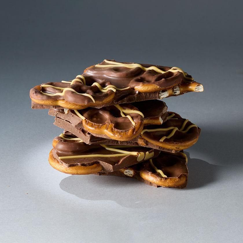 <img class='new_mark_img1' src='https://img.shop-pro.jp/img/new/icons14.gif' style='border:none;display:inline;margin:0px;padding:0px;width:auto;' />KOBE CHOCO BUDDY CHOCOLATE Ǽ&ץåĥߥ륯