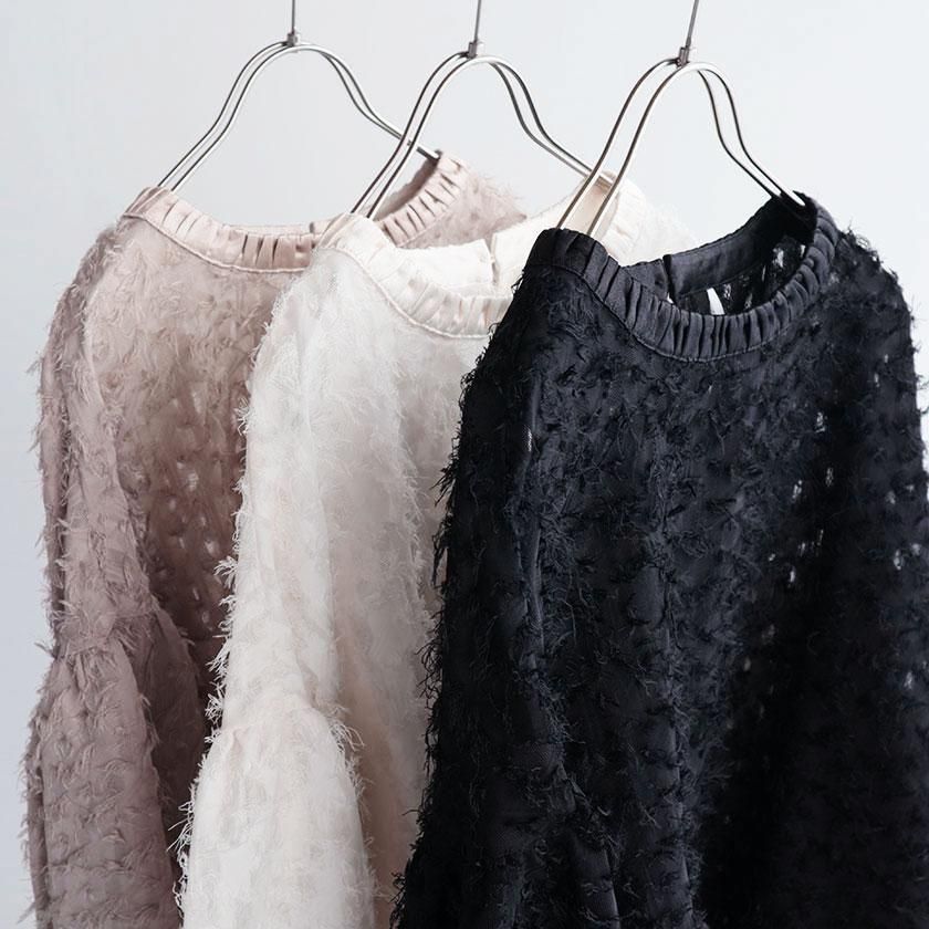 <img class='new_mark_img1' src='https://img.shop-pro.jp/img/new/icons14.gif' style='border:none;display:inline;margin:0px;padding:0px;width:auto;' />WHYTO. Jacquard Volume Blouse