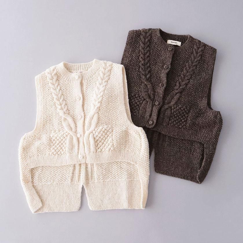 tumugu: ロービングウール ケーブルニットベスト の通販。 - 毎日を