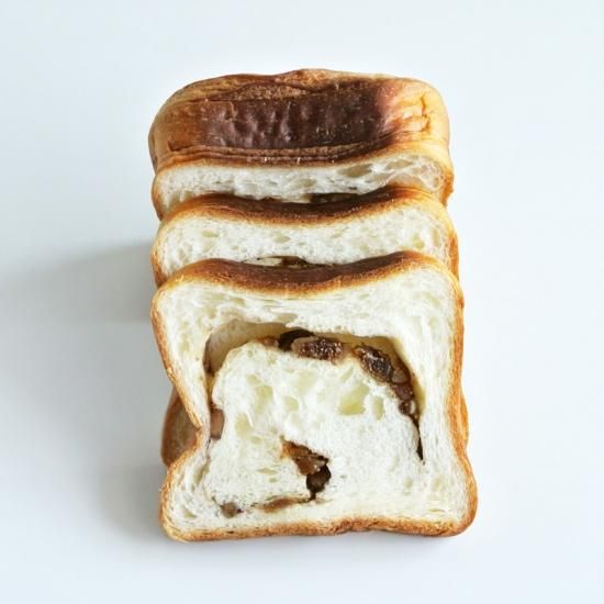 クルミとイチジクのパン ド グロワール パン屋のグロワールネットショップ お取り寄せ食パン パンドグロワール 大阪市千林大宮駅のパン屋さん 通販 クルミとイチジクのパン ド グロワール パン屋のグロワールネットショップ お取り寄せ食パン パンドグロワール 大阪市千林大宮駅のパン屋さん 通販