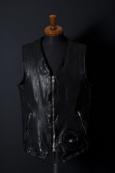 FRENCH SHOULDER GARMENT-DYED VEST

No. 1842-08