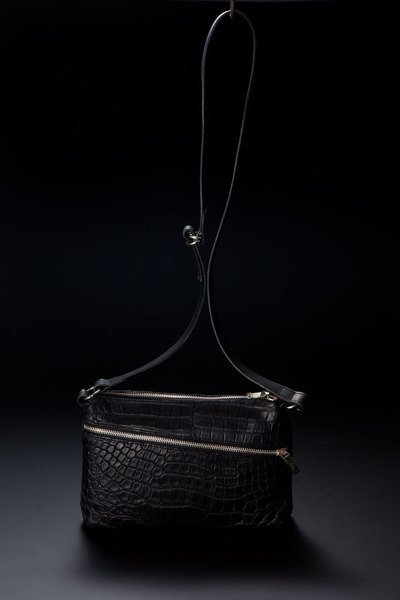 THE LINE CROCODILE SHOULDER POUCH

No. T-267