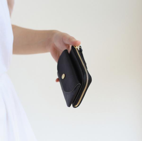 CINQ(サンク) 小さめの財布（ブラック）の通販 - FAVOR