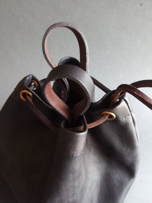 VASCO(ヴァスコ) / LEATHER MAIL PURSE BAG-SMALL / ブラック