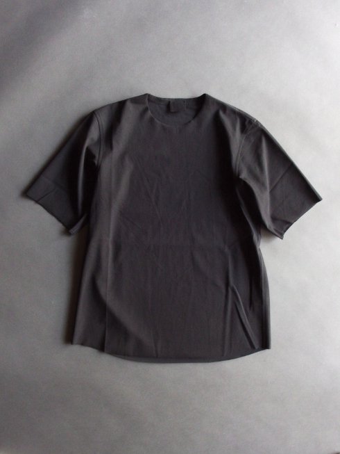 山内　Tシャツ　チャコールサイズ3Mサイズ