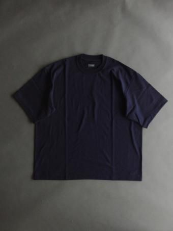 【専用】ELLI E デフォルメネックトップス　ブラック 美品】ELLI E デフォルメネックトップス ブラック