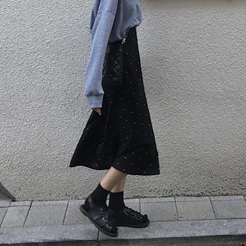 未使用に近い♡アメノチハレ M 撥水 ドット スカート Aライン ブラック 楽天市場】スカート ひざ下丈 レディース 春 夏 ドット柄 水玉