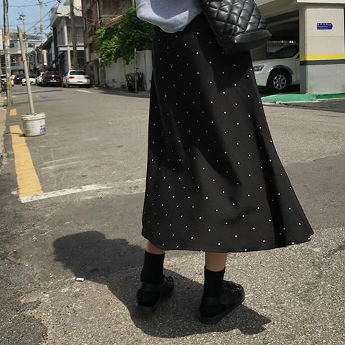 未使用に近い♡アメノチハレ M 撥水 ドット スカート Aライン ブラック 未使用に近い♡アメノチハレ M 撥水 ドット スカート Aライン