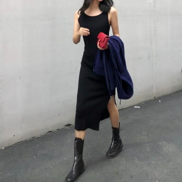【美品】BALENCIAGA KNITS ブラックひざ丈ワンピース BALENCIAGA Asymmetric one-shoulder frayed draped crepe gown