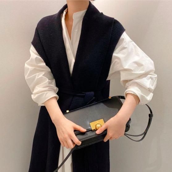 大特価 2色展開 2点セット 白シャツワンピース マキシワンピース マキシ丈 ニットジレ ニットカーディガン ニットガウン アンサンブル セットアップ 韓国 大特価 2色展開 2点セット 白シャツワンピース マキシワンピース マキシ丈 ニットジレ ニットカーディガン ニットガウン アンサンブル セットアップ 韓国