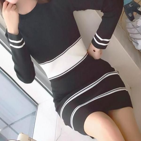 大特価】3色展開 ストライプ ボーダー クルーネック 長袖 タイト