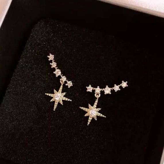 【送関込・国内発送】Shashi★ Celestinaスターバーストピアス 大特価】2色展開 スター 星 サンバースト ラインストーン