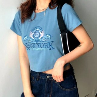 【大特価】ブルー フロントロゴ フロントプリント NEW YORK Tシャツ 半袖 クロップドトップス カットソー インポート 通販