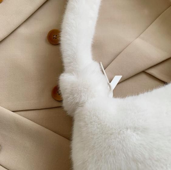 sheller ノベルティ　ファーバッグ　white 大特価】ホワイト 無地 シンプル フェイクファーバッグ フェイク