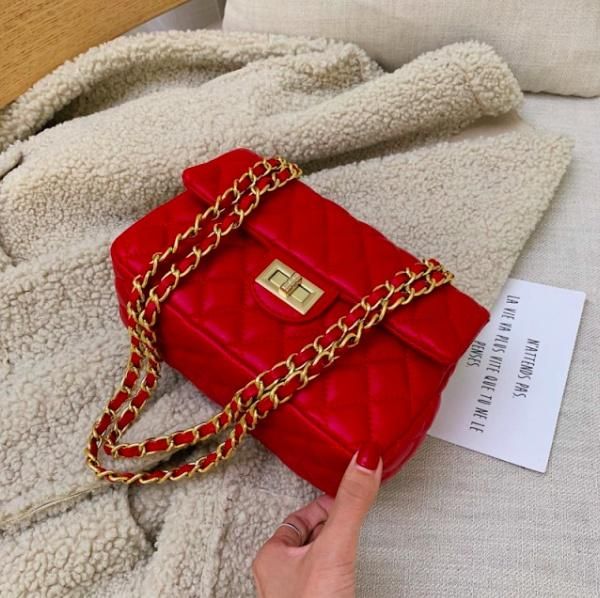 大特価】4色展開 フェイクレザー 合皮 チェーンショルダーバッグ