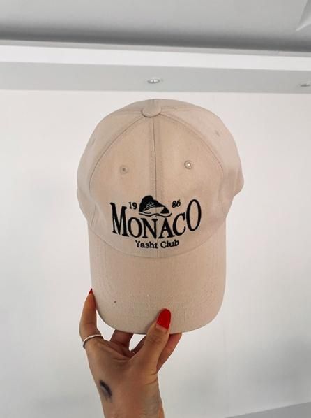 大特価】3色展開 MONACO フロントロゴ ビンテージ風 ベース
