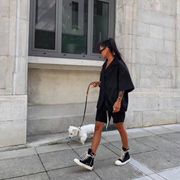 未使用美品★V12 LX BSC SHORTS メンズXXL ショートパンツ 黒 未使用美品☆V12 LX BSC SHORTS メンズXXL ショートパンツ 黒 2025年