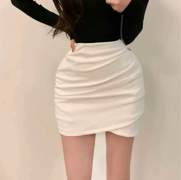BALMAIN ハイウエストトレフミニスカト 【関税込】 Balmain ハイウエスト ミニスカート | ブラック | FARFETCH JP