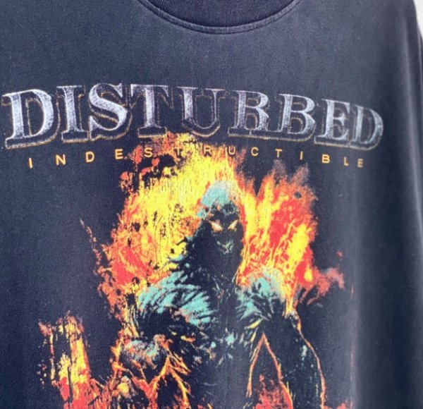 【大特価】ブラック ディスターブド Disturbed フロントプリント ビンテージ古着風 Tシャツ 半袖 ユニセックス トップス インポート 通販
