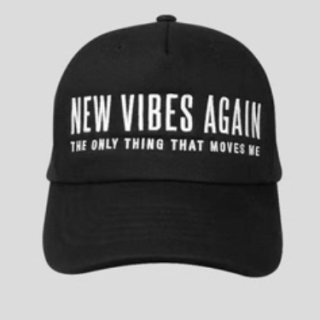 【大特価】ブラック THE NEW VIBES フロントロゴ ベースボールキャップ キャップ 帽子 インポート 通販